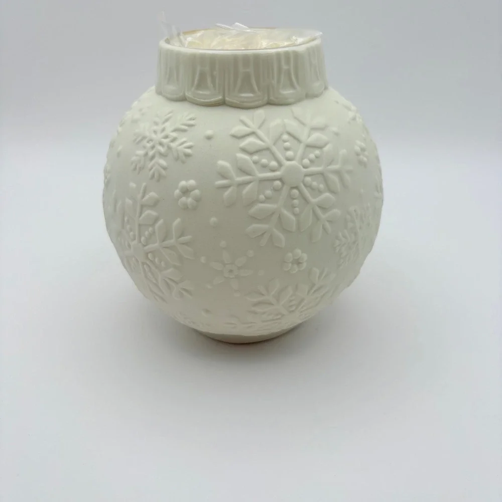 Lenox Ornamental Glow Snowflake Votive 4